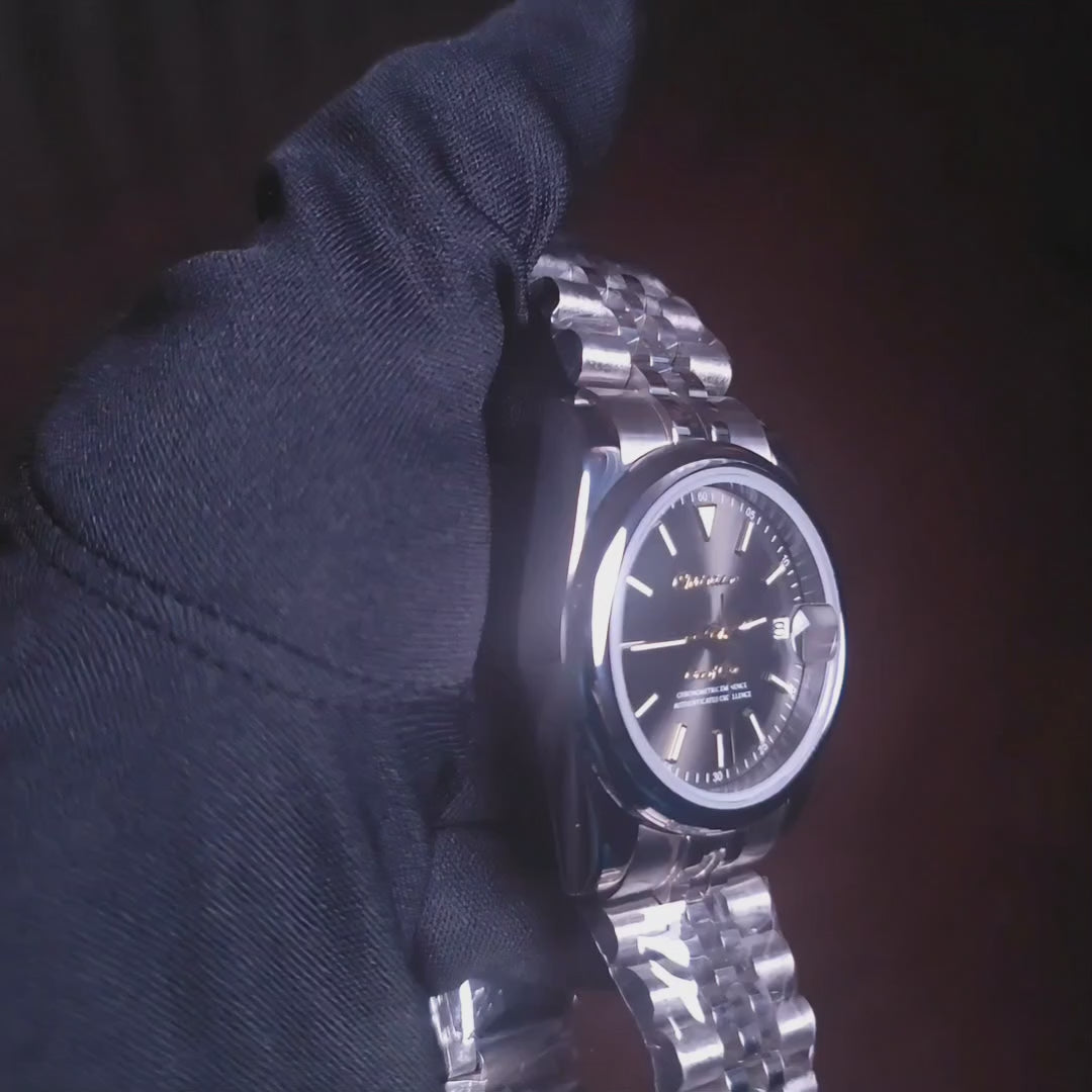 A Close up video of a custom Seiko Mod Datejust Oyster with a Jubilee Bracelet