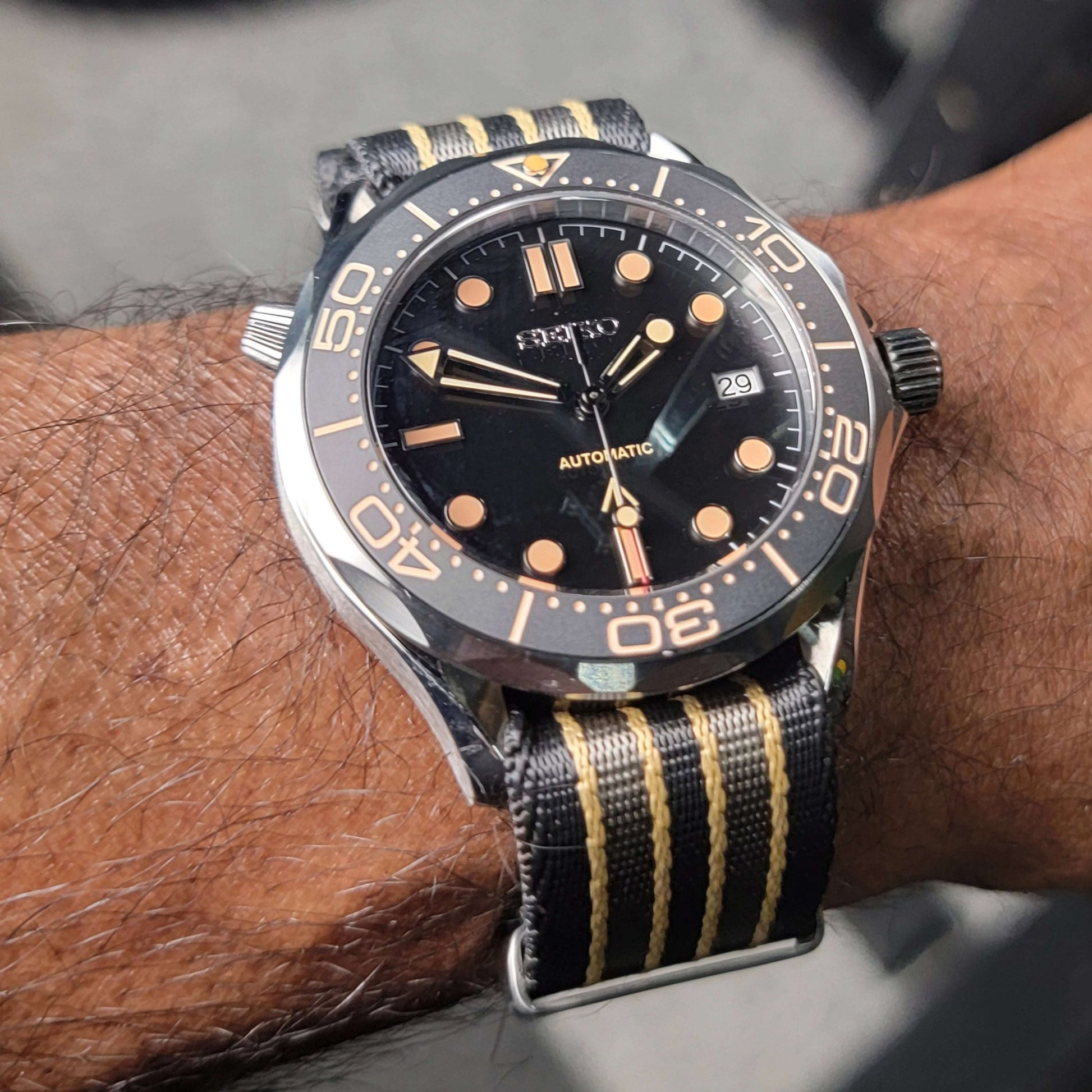 Seiko Mod Seamaster Homage Black Dial: Dive into Classic Style - MODTIME