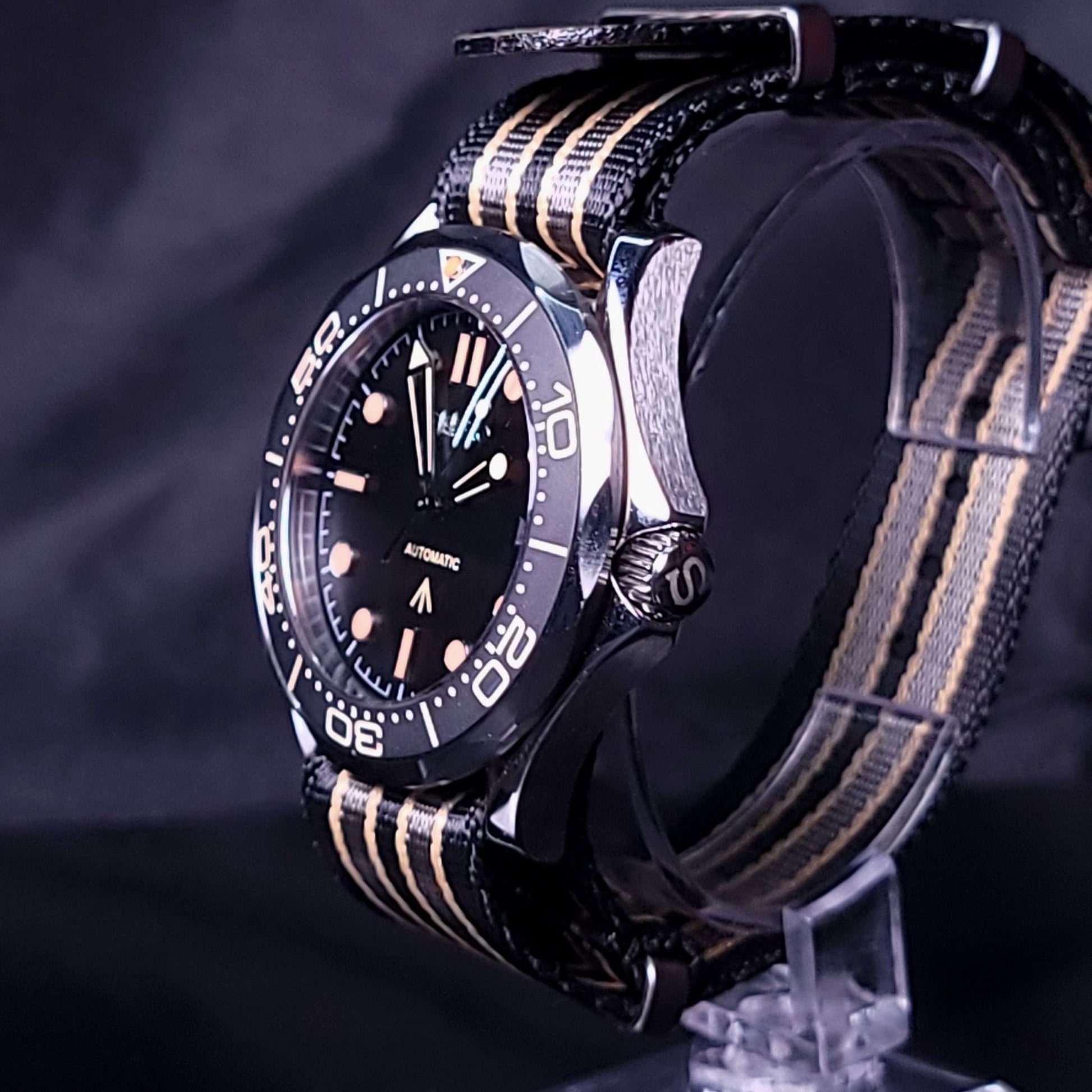 Seiko Mod Seamaster Homage Black Dial: Dive into Classic Style - MODTIME