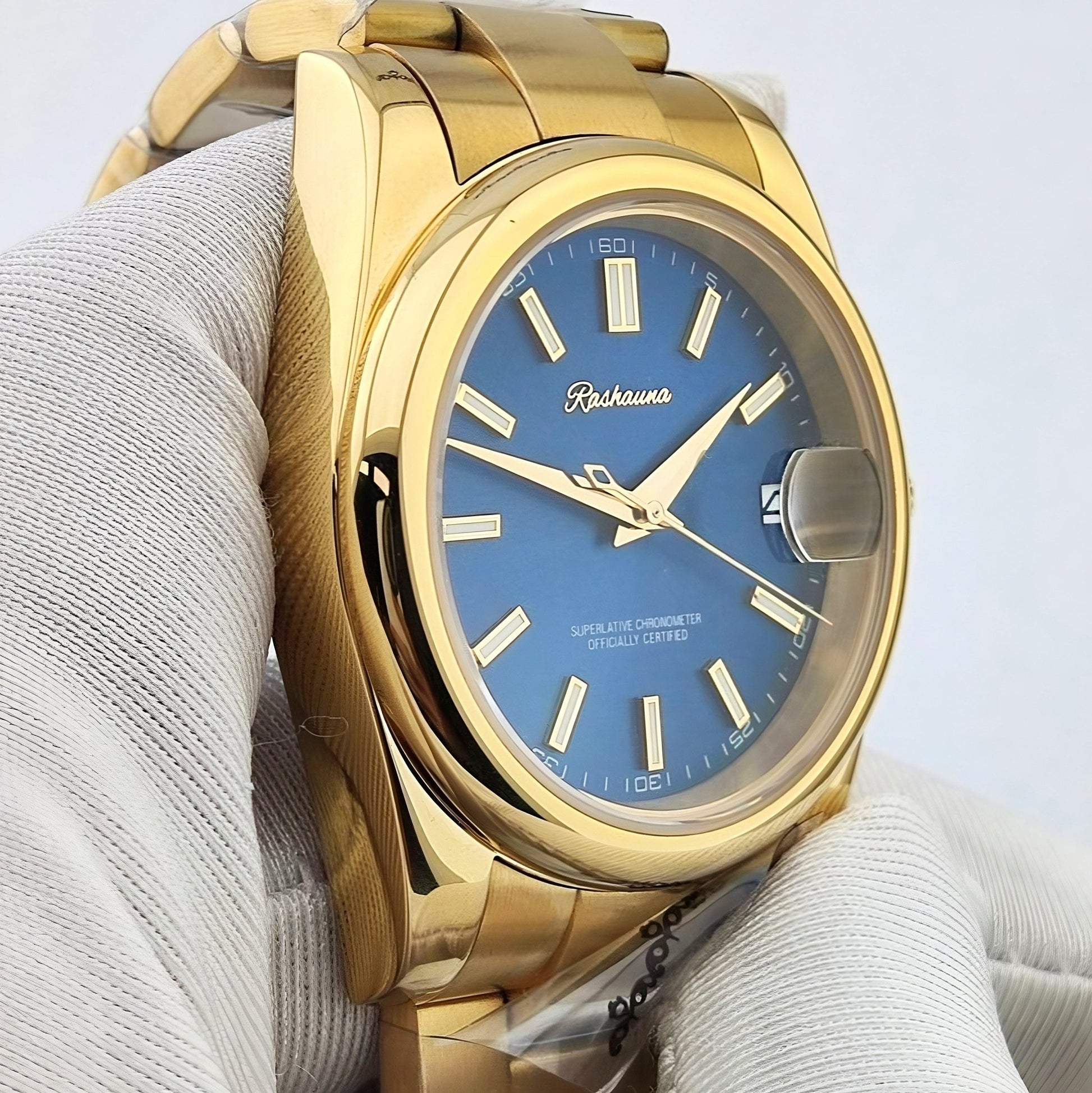 Modtime Custom made Seiko Mod Gold 36 mm Oyster with a blue dial 