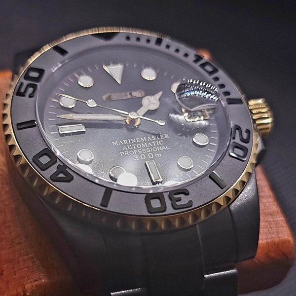  Modded Seiko Submariner Black Gold Stainless Steel