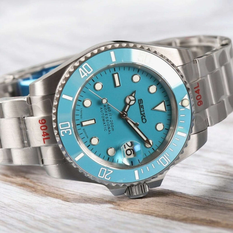 Seiko Mod Submariner Homage Tiffany Blue - Timeless Design